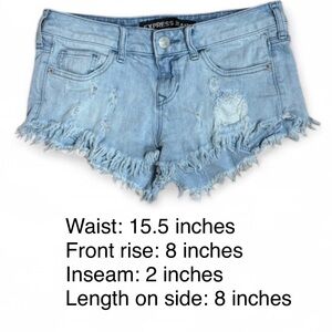 Express Jeans Women's Distressed Light Wash Denim Shorts Size 2 Frayed Hem